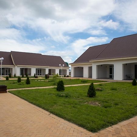 База Відпочинку "Сонячна" Primorskoye Dış mekan fotoğraf