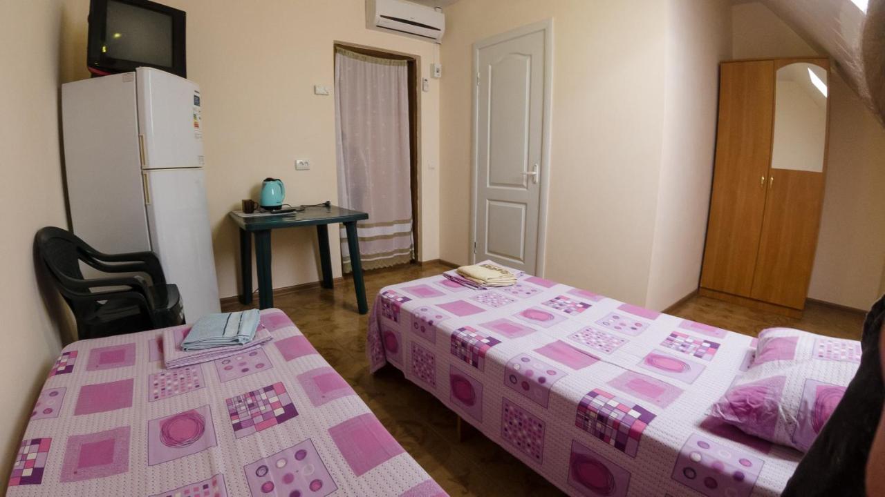 База Відпочинку "Сонячна" Primorskoye Dış mekan fotoğraf