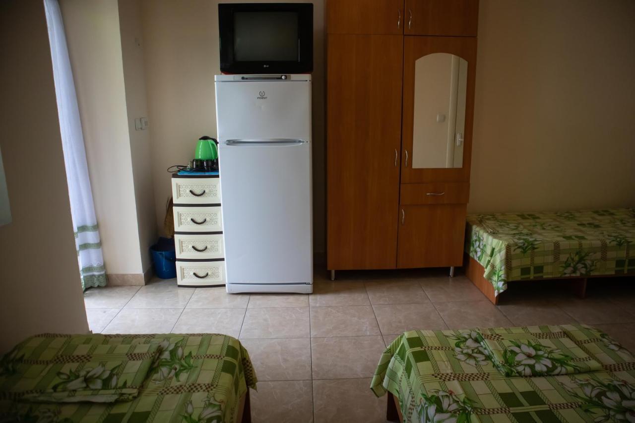 База Відпочинку "Сонячна" Primorskoye Dış mekan fotoğraf